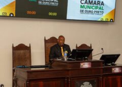 Vereador Ricardo Gringo é conduzido à delegacia acusado de falso testemunho durante júri Ouro Preto