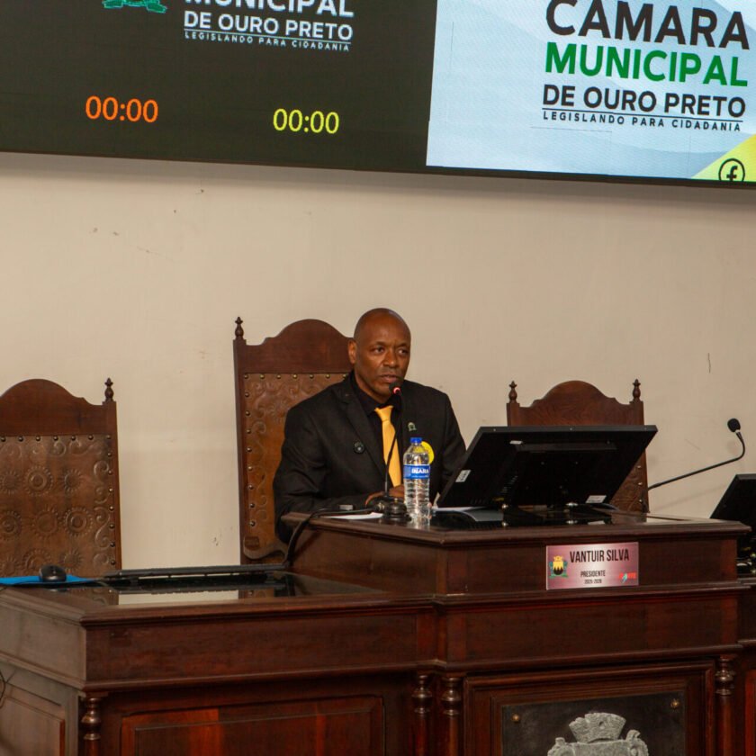 Vereador Ricardo Gringo é conduzido à delegacia acusado de falso testemunho durante júri Ouro Preto