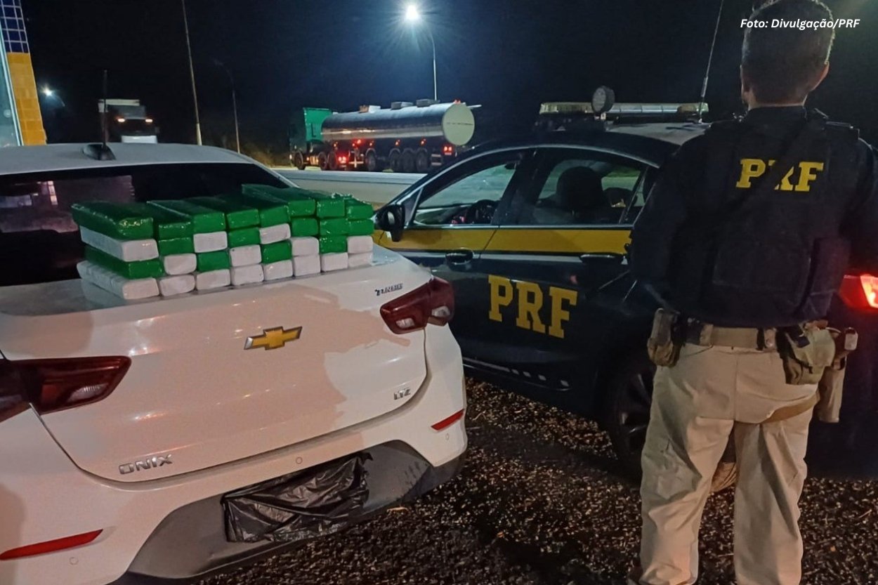 PRF intercepta carga de 30 quilos de maconha com destino a Itabirito