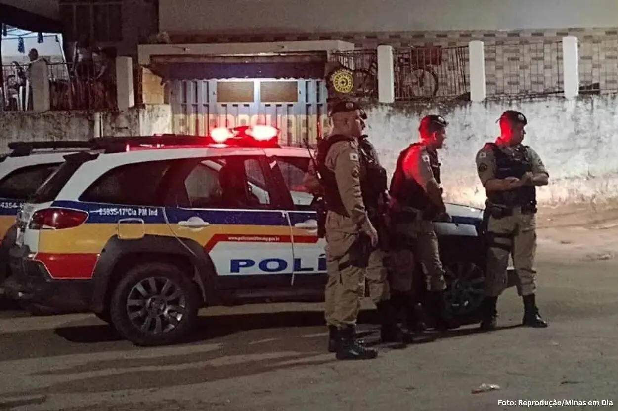 Grávida é agredida e mantida em cárcere privado; homem é preso em flagrante