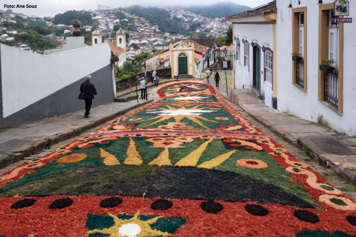 Corpus Christi em Ouro Preto: confira o trajeto da procissão dos tapetes devocionais