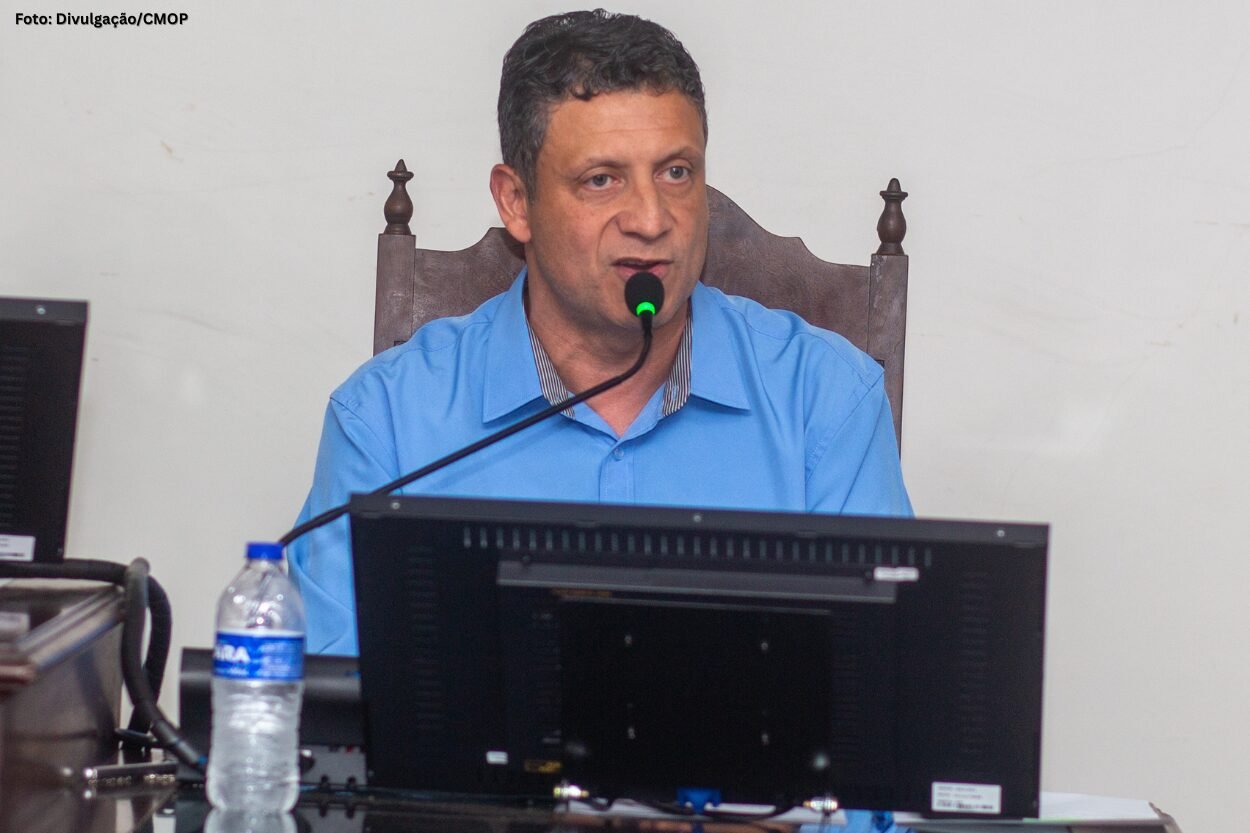 Renato Zoroastro cobra esclarecimentos sobre superlotação em ônibus entre Ouro Preto e Rodrigo Silva