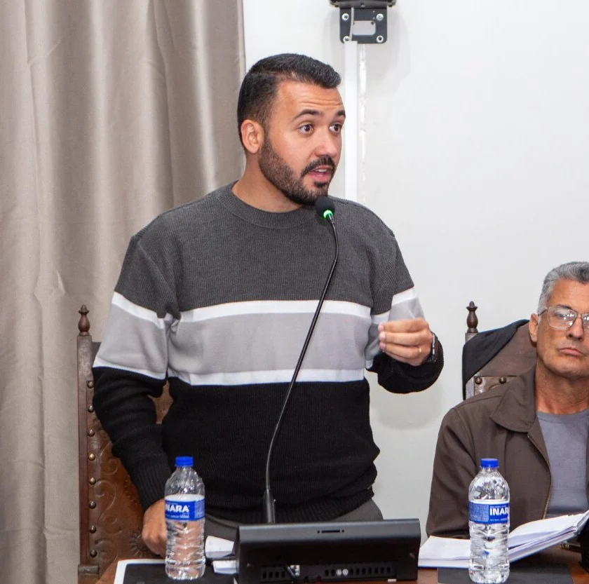 Matheus Pacheco cobra esclarecimentos da ACTECH sobre fumaça e odor relatados por moradores de Ouro Preto