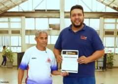Liga Esportiva de Mariana recebe emenda impositiva para fortalecer categorias de base