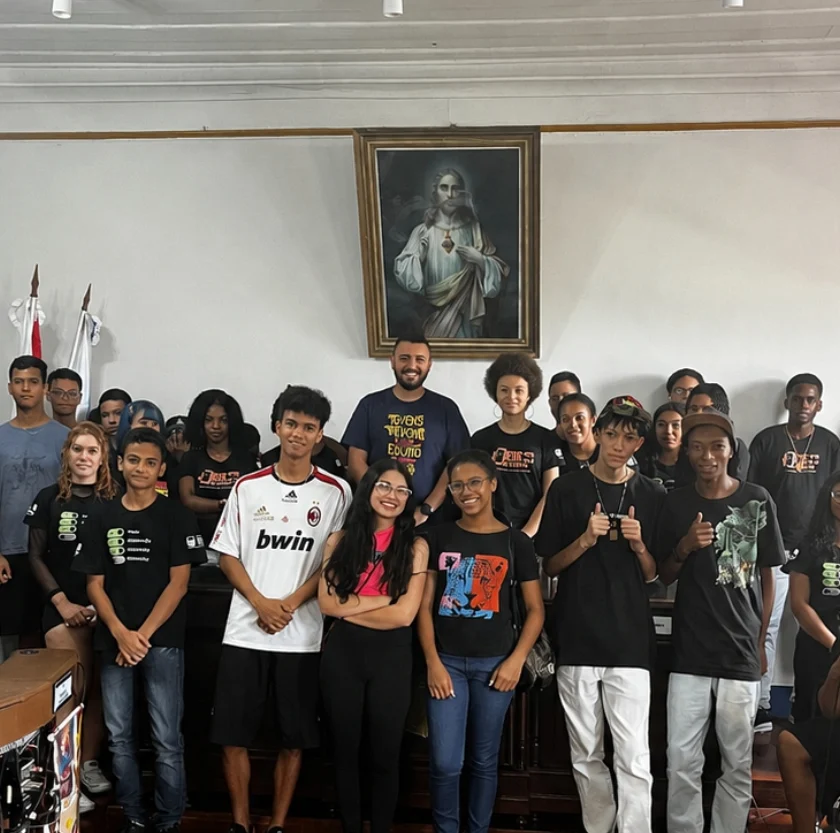 Jovens de Ouro 2.0 inicia formação voltada ao primeiro emprego em Ouro Preto