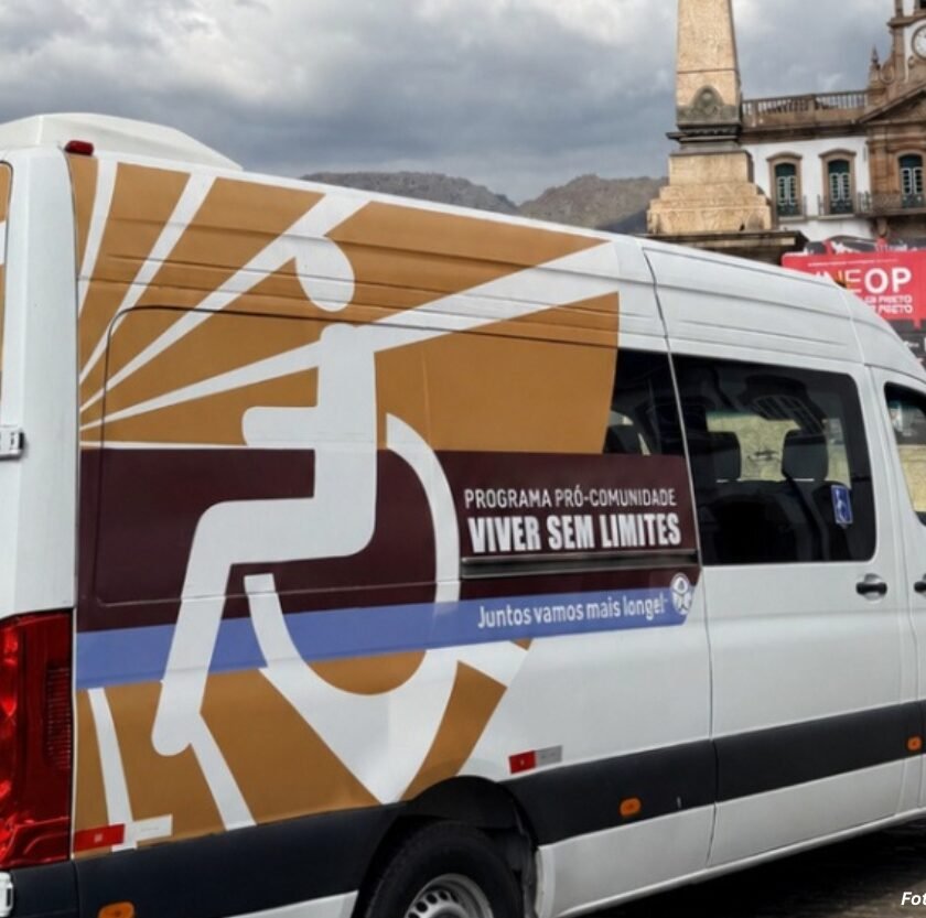 Prefeitura de Ouro Preto lança projeto de transporte adaptado para cadeirantes