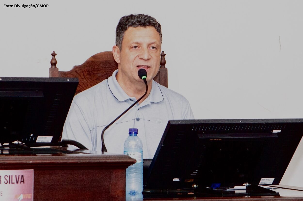 Renato Zoroastro cobra instalação de câmeras e contratação de vigias nas escolas de Ouro Preto