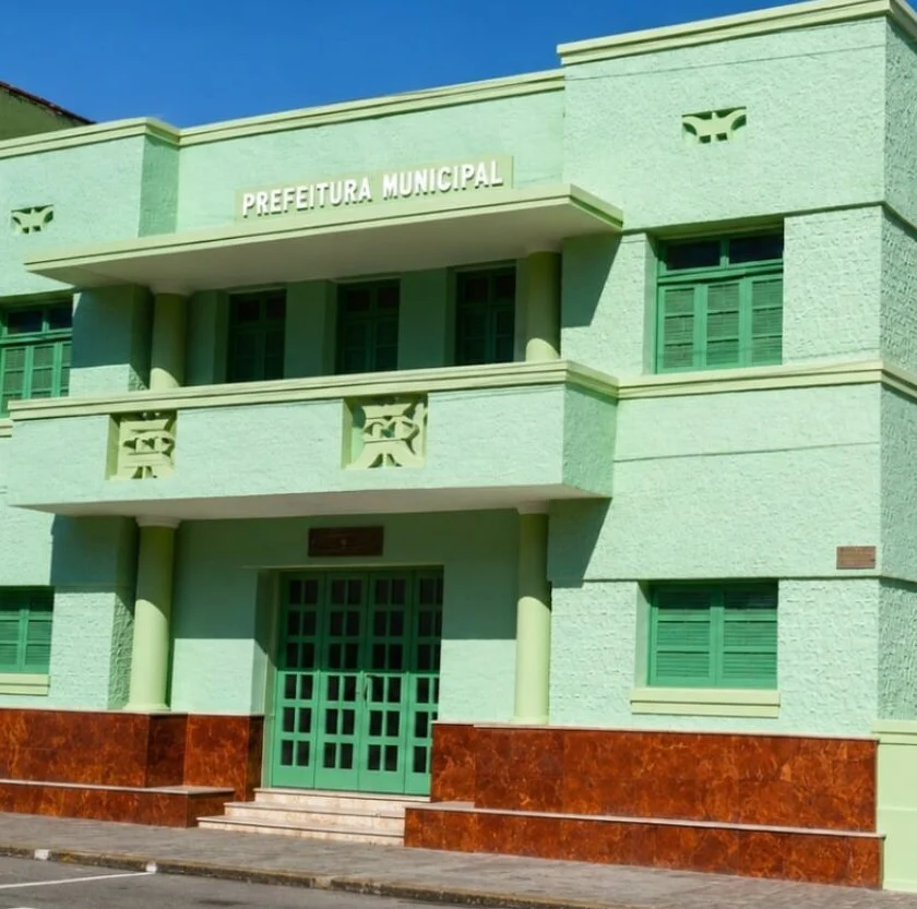 TAC proíbe Prefeitura de Conselheiro Lafaiete de financiar eventos religiosos com dinheiro público