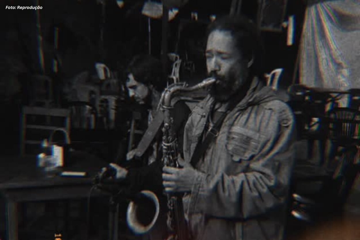 Intervalo das Quartas reúne músicos em sessão aberta de jazz e música brasileira em Ouro Preto