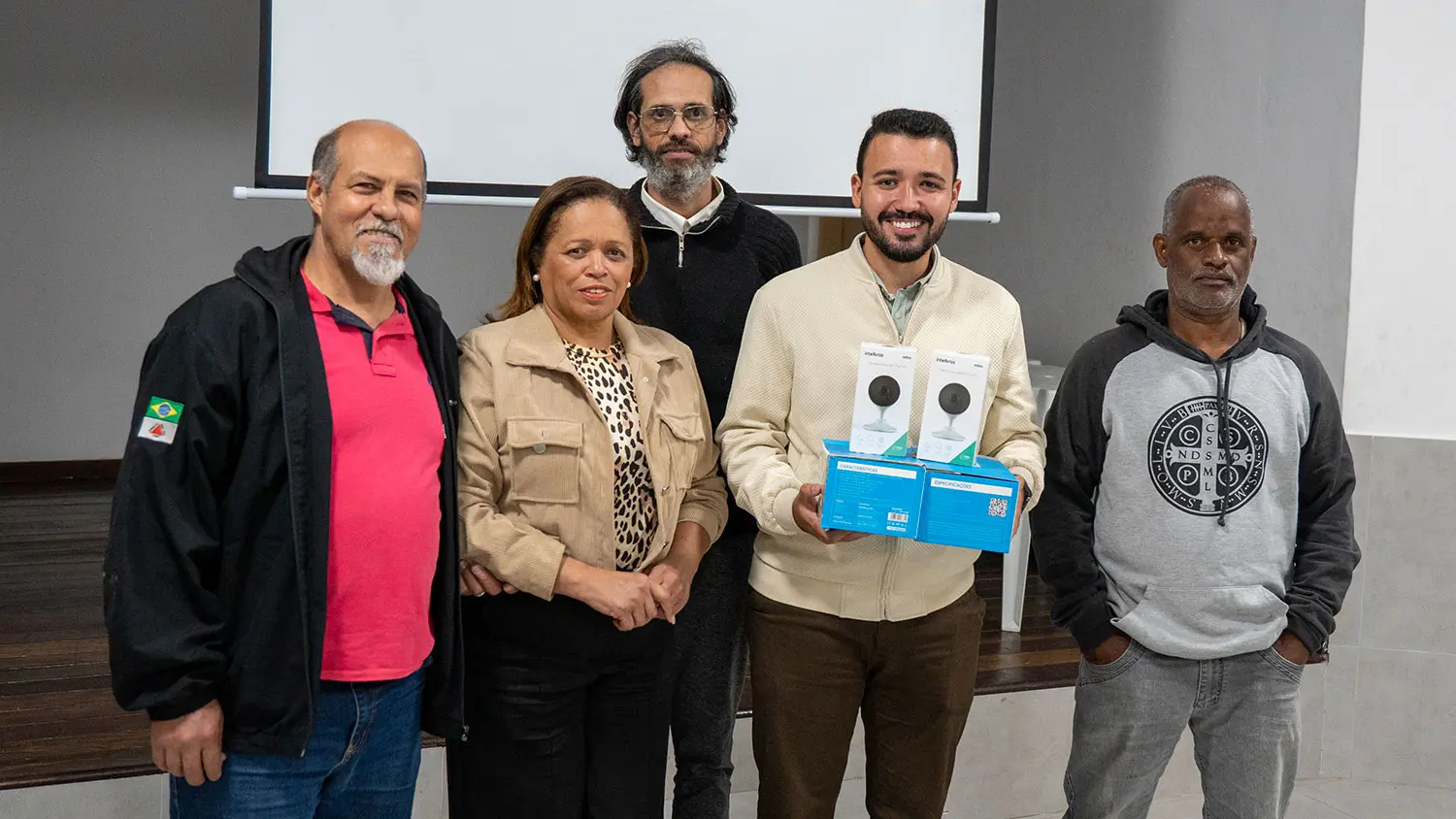 Vereador Matheus Pacheco apoia iniciativa de segurança para moradores de Saramenha