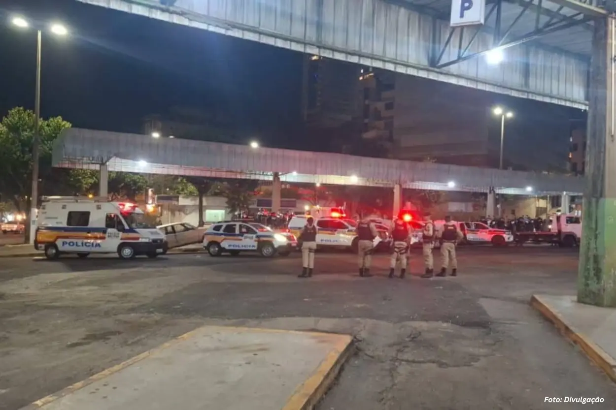 PM apreende 18 motos e conduz 28 pessoas durante operação em Conselheiro Lafaiete