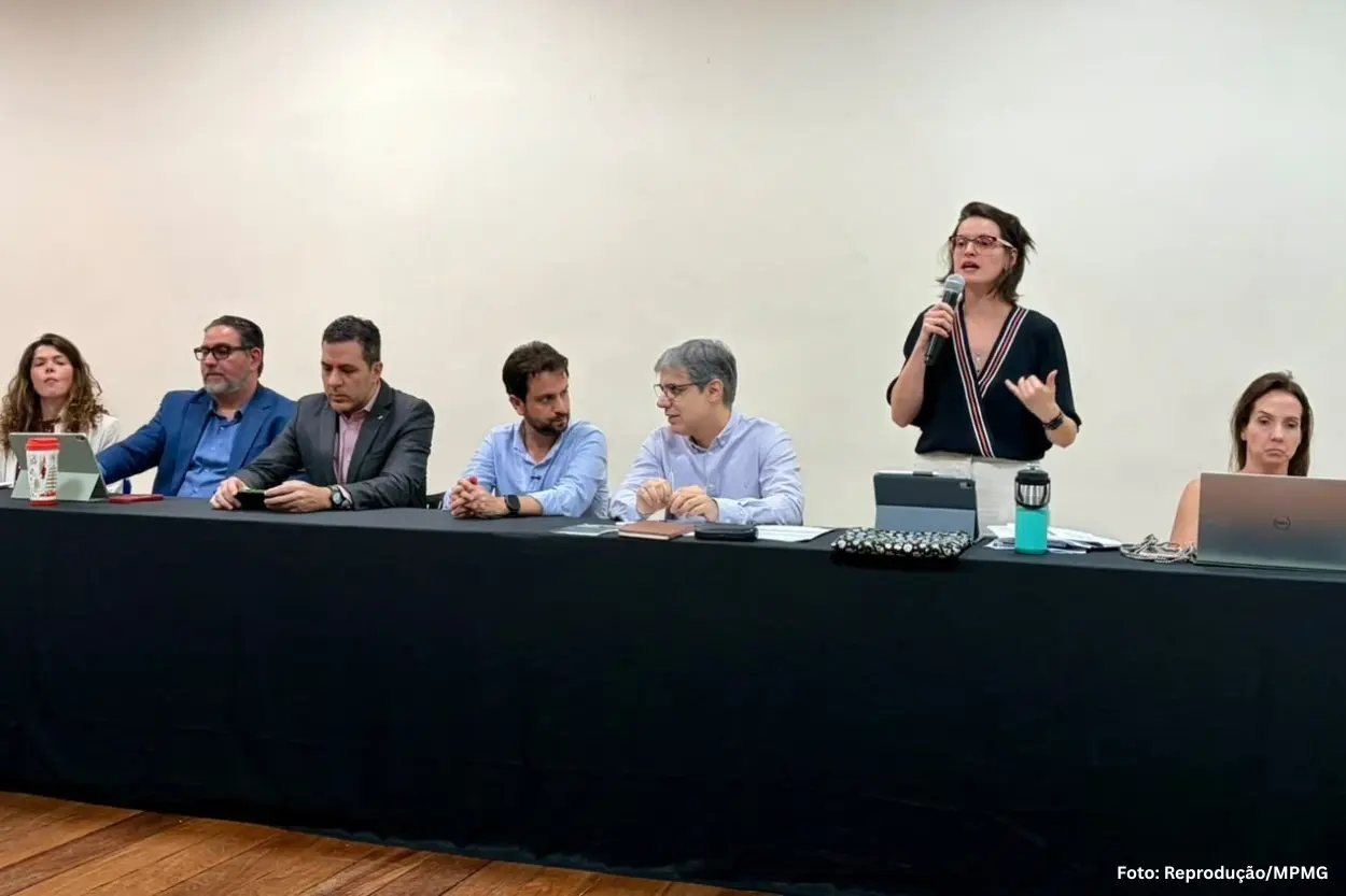 Reunião em Mariana discute pagamentos e medidas de reparação para atingidos pelo rompimento da barragem de Fundão