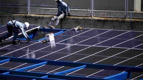 Conheça 16 profissões que devem crescer na indústria até 2035