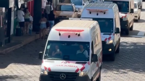 Mariana recebe três ambulâncias 0 km para reforçar atendimento pelo SUS