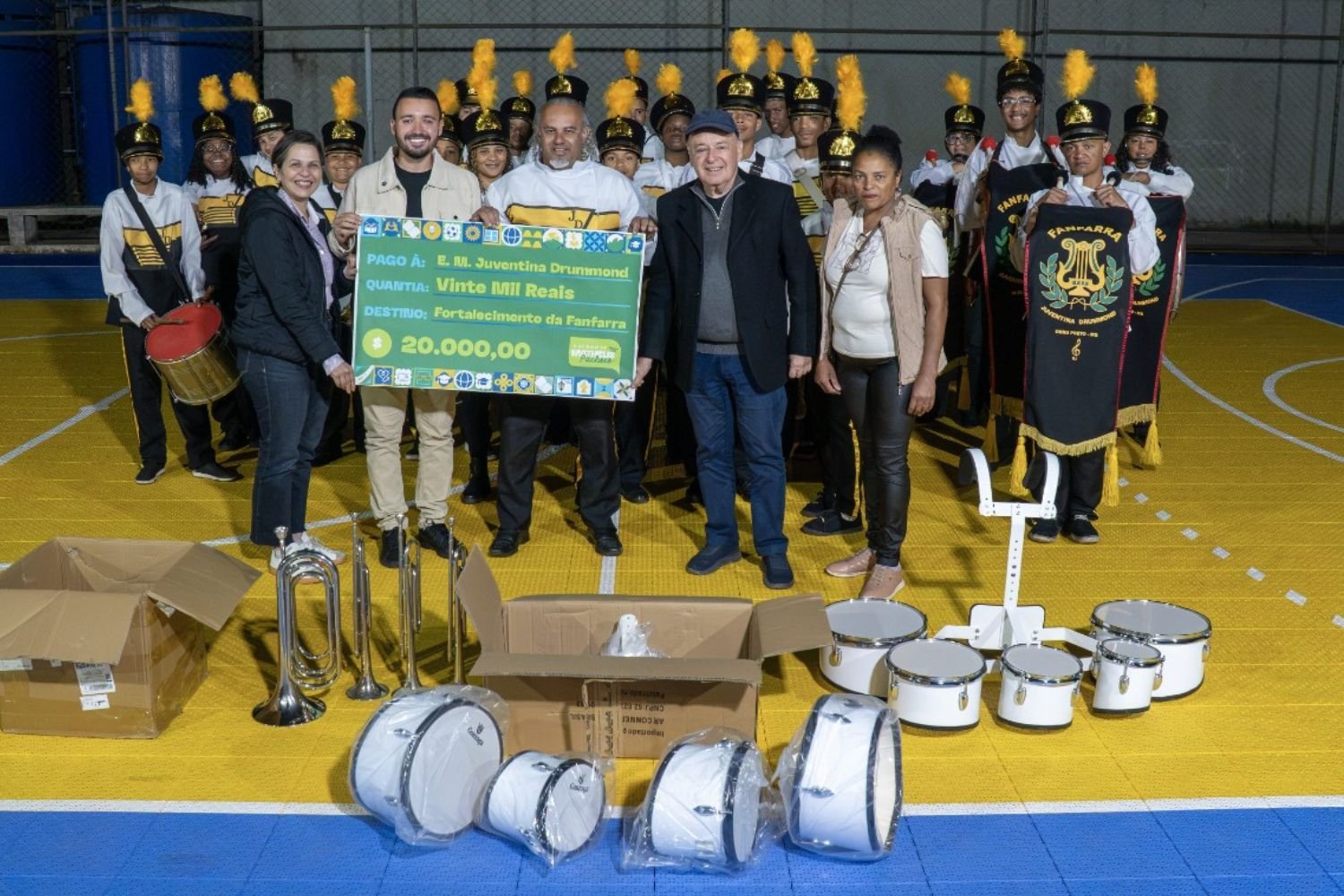 Vereador Matheus Pacheco fortalece comunidade escolar do Morro Santana por meio da música
