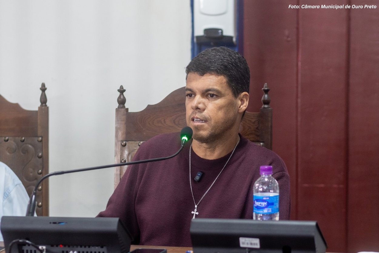 Carlinhos Mendes propõe faixa de pedestre elevada para reforçar segurança na Avenida JK