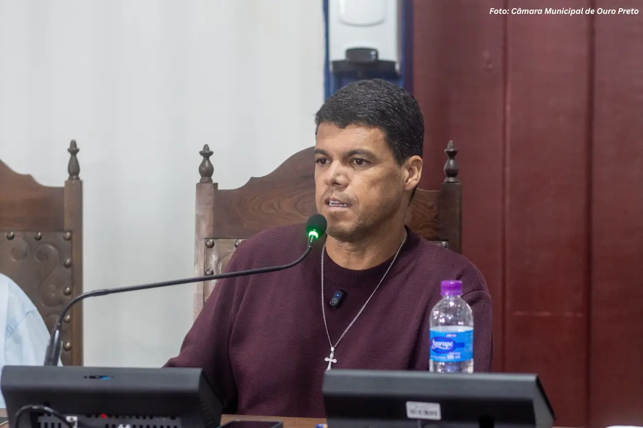 Carlinhos Mendes propõe faixa de pedestre elevada para reforçar segurança na Avenida JK