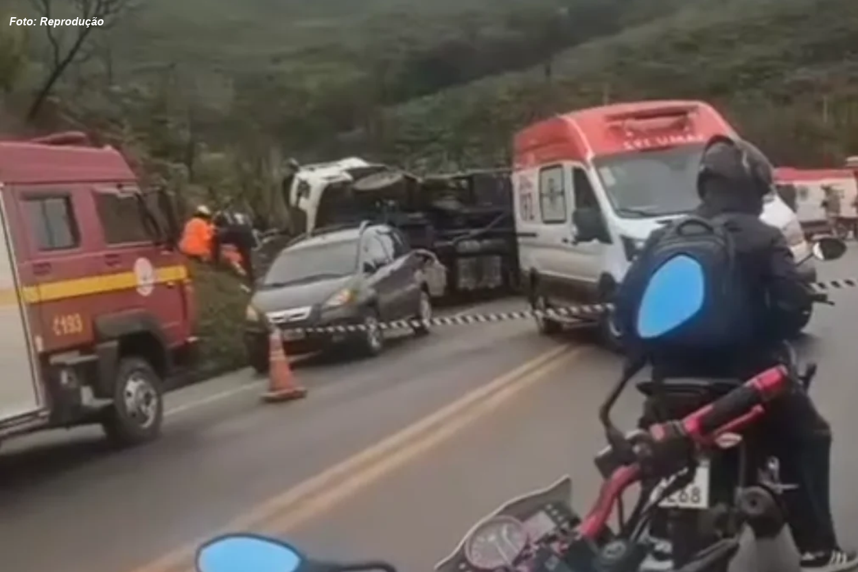 Seis pessoas ficam feridas em acidente com carreta entre Mariana e Ouro Preto