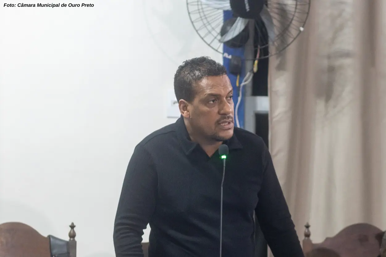 Wemerson Titão solicita esclarecimentos sobre transporte de alunos da APAE em Ouro Preto