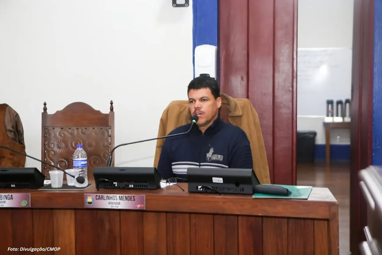 Após solicitação de Carlinhos Mendes, bairro Novo Horizonte recebe serviços de limpeza