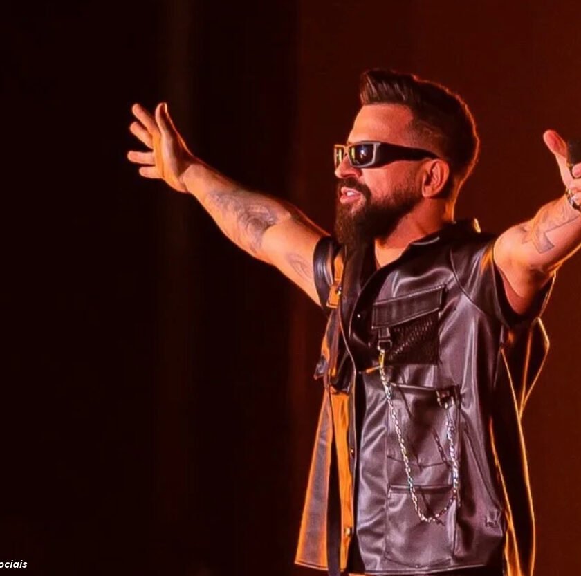 Dennis DJ celebra 10 anos de apresentações no Carnaval de Ouro Preto em 2027