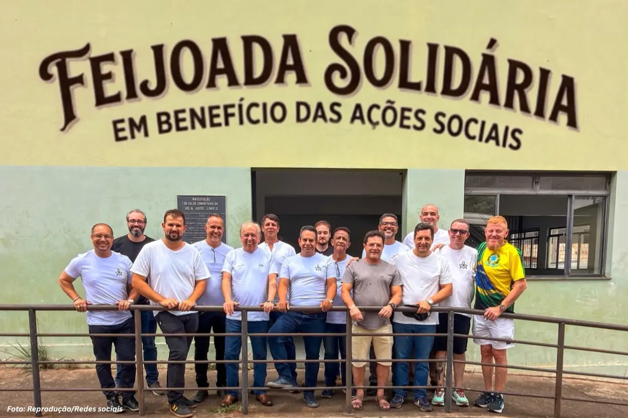 Feijoada Solidária arrecada recursos para curso de informática destinado a crianças em Itabirito