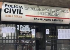 Homem é levado à delegacia após denúncia de importunação sexual em Lafaiete