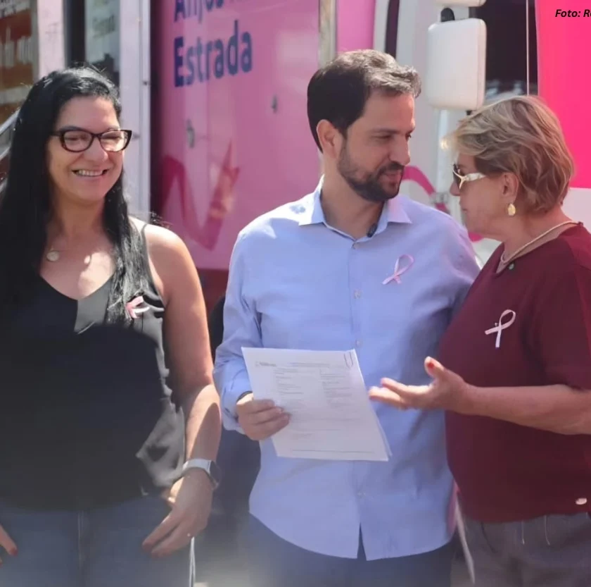 Mariana recebe carreta de mamografia com previsão de 500 exames durante o Outubro Rosa