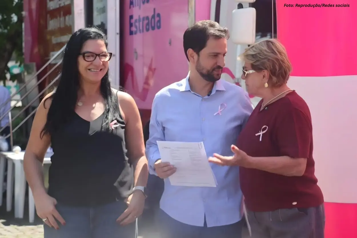 Mariana recebe carreta de mamografia com previsão de 500 exames durante o Outubro Rosa