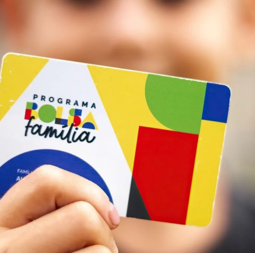 Trabalhadores do Bolsa Família ocuparam 85% das novas vagas de emprego desde 2023