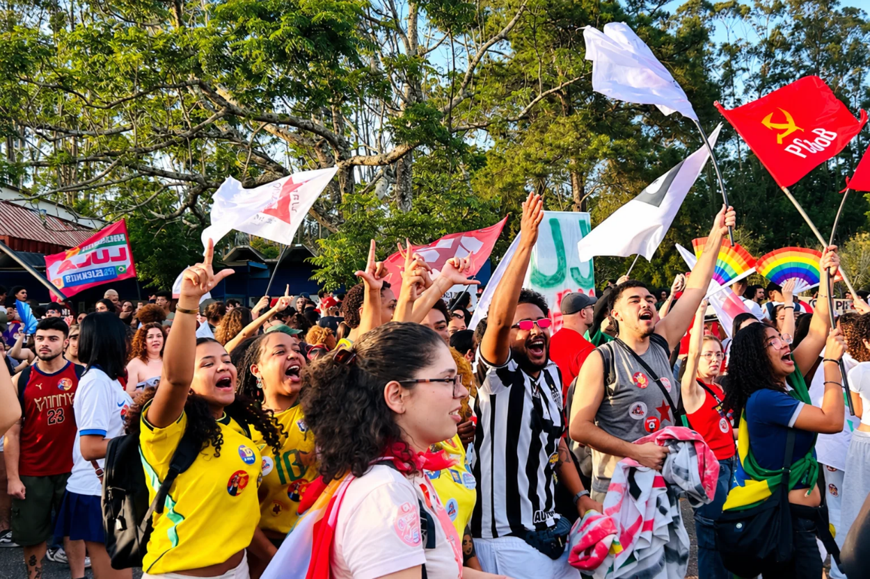 Estudantes da UFOP organizam marcha em defesa do ensino público e da soberania nacional