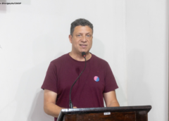 Renato Zoroastro alerta para risco de acidentes e cobra melhorias no acesso ao Mart Minas em Ouro Preto