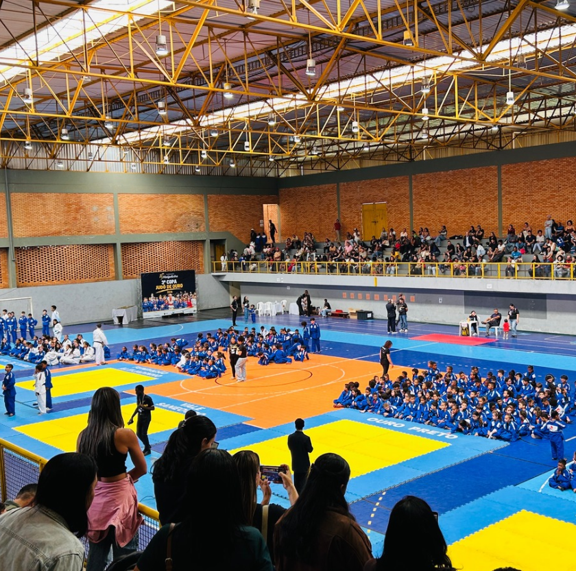 3ª Copa Judô reúne 600 alunos no ginásio da UFOP, em Ouro Preto