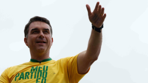 Grupo organiza carreata em apoio a Flávio Bolsonaro neste sábado em Ouro Preto