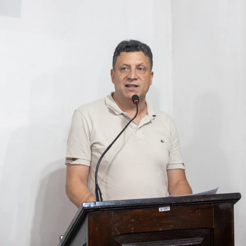 Renato Zoroastro questiona oferta de medicamentos para pacientes com TEA em Ouro Preto