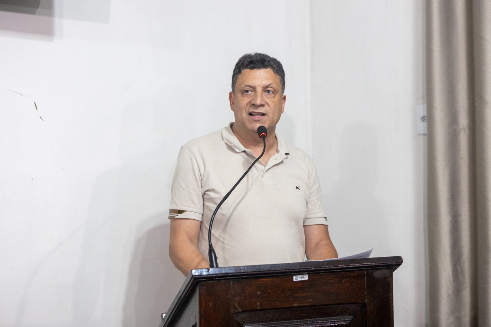 Renato Zoroastro questiona oferta de medicamentos para pacientes com TEA em Ouro Preto